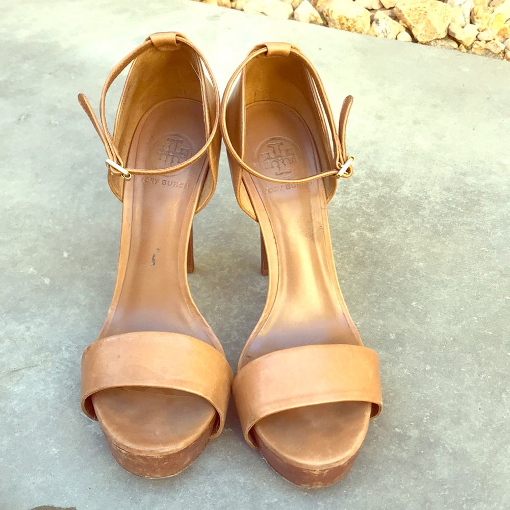 Tory Burch tan sandal heels!